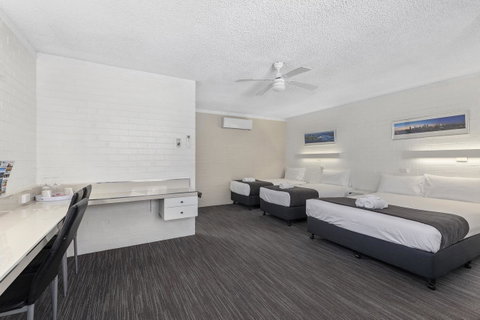 Coastal Bay Motel - Lennox Head Accommodation 11