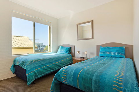 Baywatch Apartments Merimbula - Lennox Head Accommodation 14