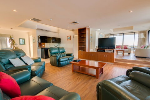 Pacific Towers Beach Resort - Lennox Head Accommodation 23