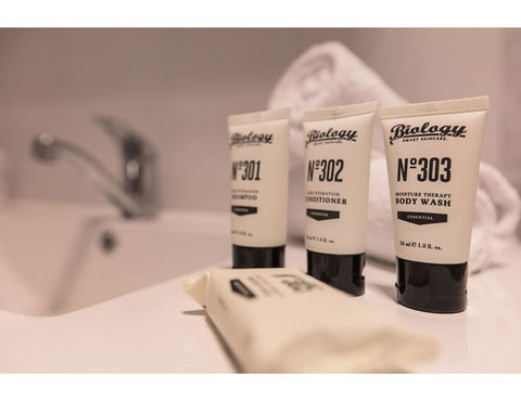 Large, Stylish And Quiet Penthouse Steps From Surf - Lennox Head Accommodation 9