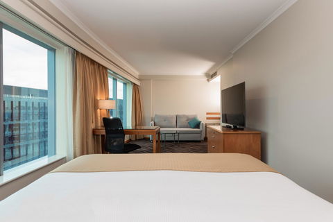 Crowne Plaza Sydney Airport, An IHG Hotel - Lennox Head Accommodation 18