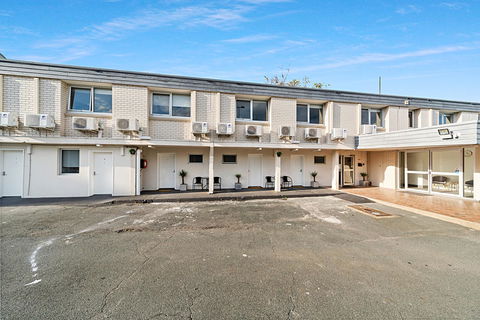 Carlton Suites - Lennox Head Accommodation 25