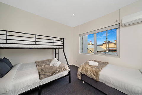 Carlton Suites - Lennox Head Accommodation 22