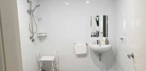 Carlton Suites - Lennox Head Accommodation 21