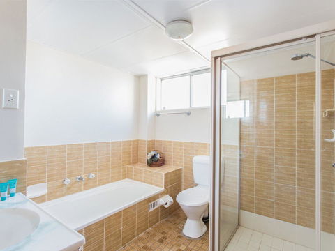 Aquarius 9 - Lennox Head Accommodation 12