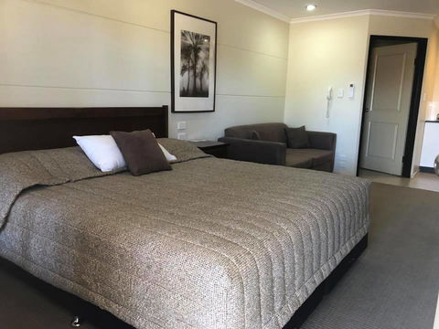 Balranald Club Motel - Lennox Head Accommodation 8