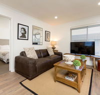 Sleeping in Style - Central  Sophisticated - Lennox Head Accommodation