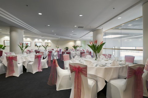 Hilton Darwin - Lennox Head Accommodation 38