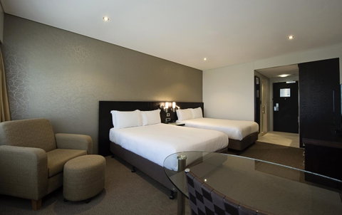 Hilton Darwin - Lennox Head Accommodation 27