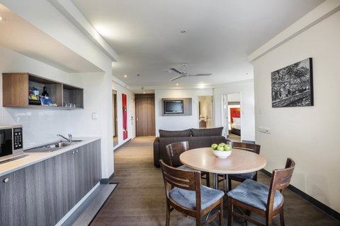 Novotel Darwin CBD - Lennox Head Accommodation 7