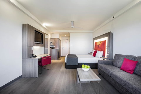 Novotel Darwin CBD - Lennox Head Accommodation 9