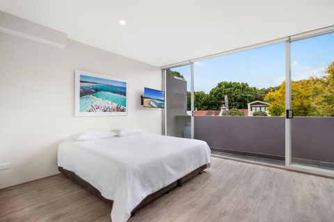 Bondi Beach Studio King Suite + Balcony - Lennox Head Accommodation 0