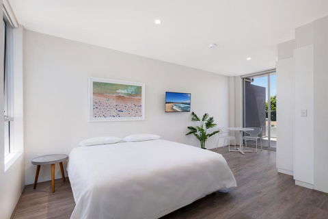 Bondi Beach Studio Penthouse Suite + Balcony - Lennox Head Accommodation 0