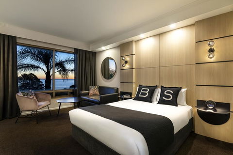 Brighton Savoy Hotel - Lennox Head Accommodation 0