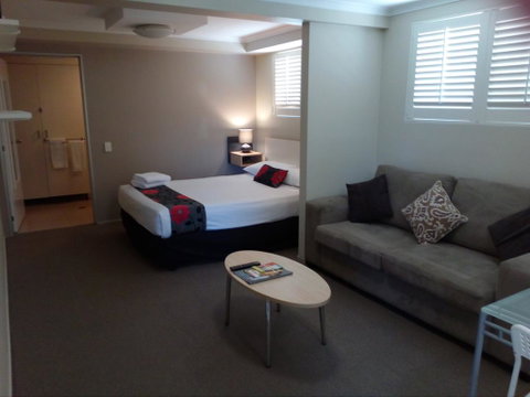 Brisbane Street Studios - Lennox Head Accommodation 2