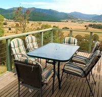 Buckland Valley Views - Lennox Head Accommodation