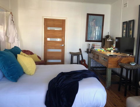 Bungalow@Tenterfield - Modern Vintage Luxury - Lennox Head Accommodation 1