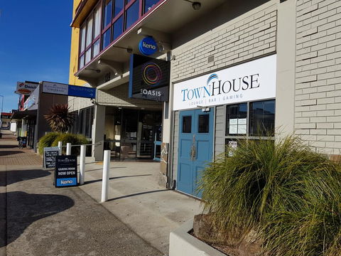 Burnie Central Townhouse Hotel - Lennox Head Accommodation 2