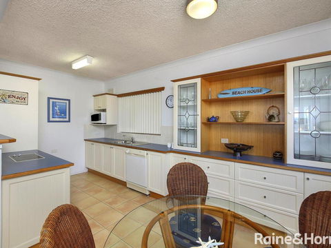 By The Sea - Cumbernauld #1 - 1/12 Terrigal Esp, Terrigal - Lennox Head Accommodation 3