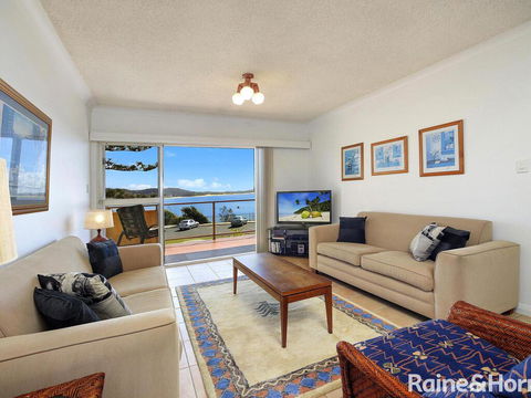 By The Sea - Cumbernauld #1 - 1/12 Terrigal Esp, Terrigal - Lennox Head Accommodation 2