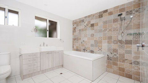Byron At Lennox - Lennox Head - WIFI - Lennox Head Accommodation 3