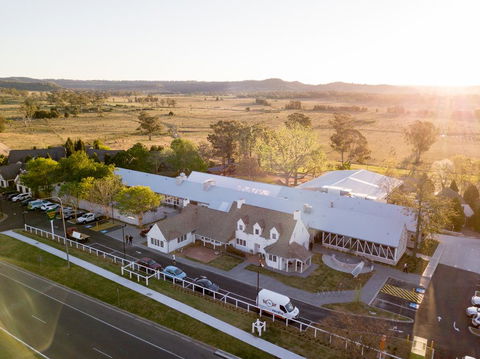 Camden Valley Inn - Lennox Head Accommodation 0