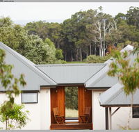 Chandeliers on Abbey - Lennox Head Accommodation