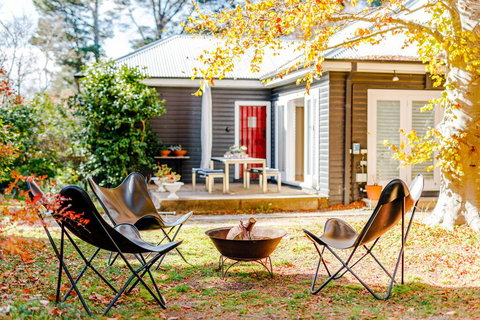 Charming Mountain Cottage - Lennox Head Accommodation 2