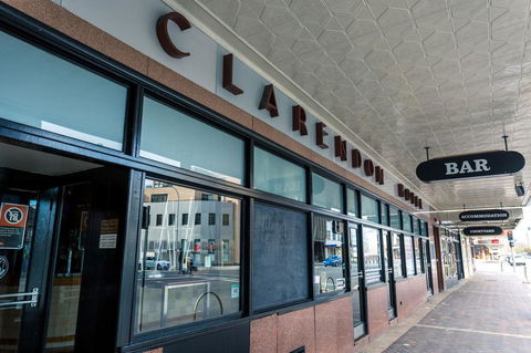 Clarendon Hotel - Lennox Head Accommodation 1