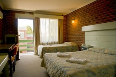 Classic Twin-bed Room 1 In Oakleigh - Lennox Head Accommodation 2