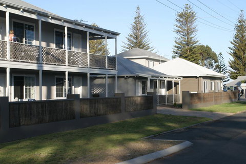 Clearwater Motel Apartments - Lennox Head Accommodation 0
