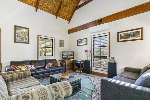 Clervaux Cottage - Lennox Head Accommodation 2