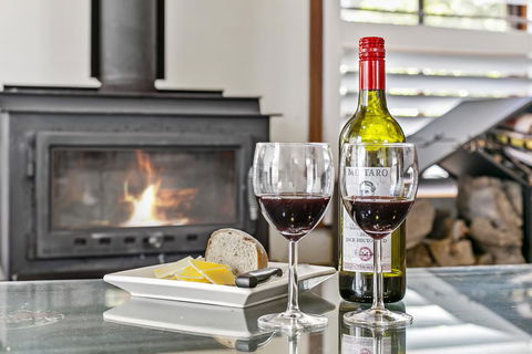 Clervaux Cottage - Lennox Head Accommodation 1