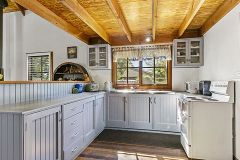 Clervaux Cottage - Lennox Head Accommodation 3