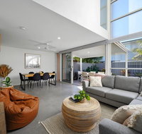 Coastal Living At Wikis - Lennox Head Accommodation