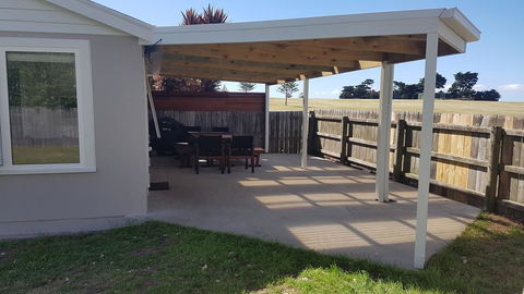 Cockle Shell - Lennox Head Accommodation 1