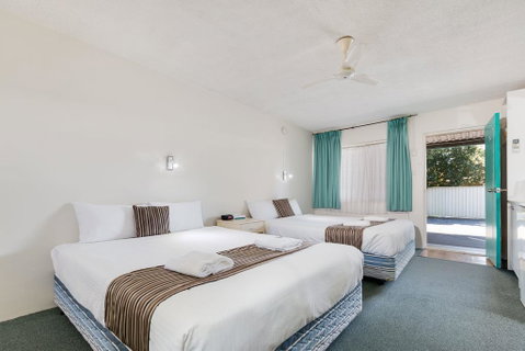 Coffs Harbour Pacific Palms Motel - Lennox Head Accommodation 1