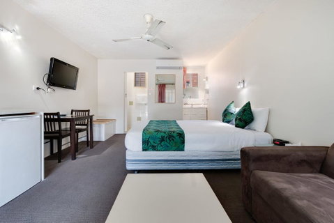 Coffs Harbour Pacific Palms Motel - Lennox Head Accommodation 0