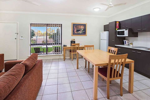 Comfort Inn & Suites Karratha - Lennox Head Accommodation 2