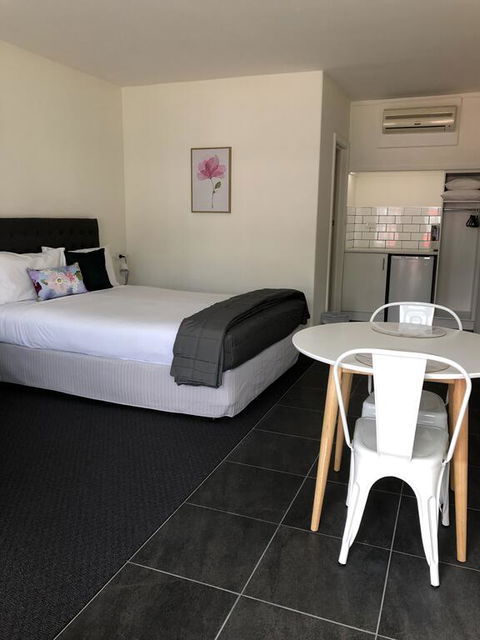 Commodore Motor Inn - Lennox Head Accommodation 3