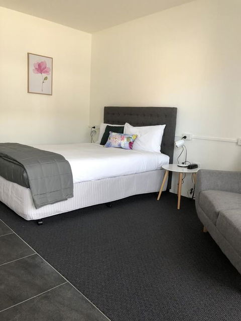 Commodore Motor Inn - Lennox Head Accommodation 2