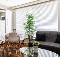 Contemporary Light Filled Boutique 2B Chapel St Apt  Parking - Lennox Head Accommodation