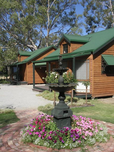 Cottages On Edward - Lennox Head Accommodation 3