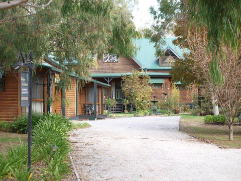 Cottages On Edward - Lennox Head Accommodation 2