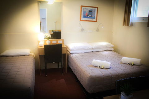Cowra Motor Inn - Lennox Head Accommodation 2