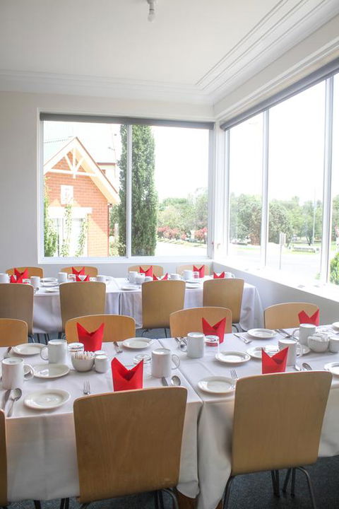 Cowra Motor Inn - Lennox Head Accommodation 3