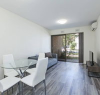 Cozy  Perfect Location next to Perth Zoo - Lennox Head Accommodation