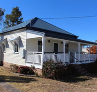 Creekview Cottage - 70 Lock Street - Lennox Head Accommodation