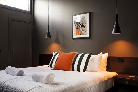 Criterion Hotel Sale - Lennox Head Accommodation 1