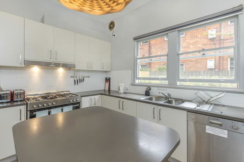Dalziel Lodge - Lennox Head Accommodation 3